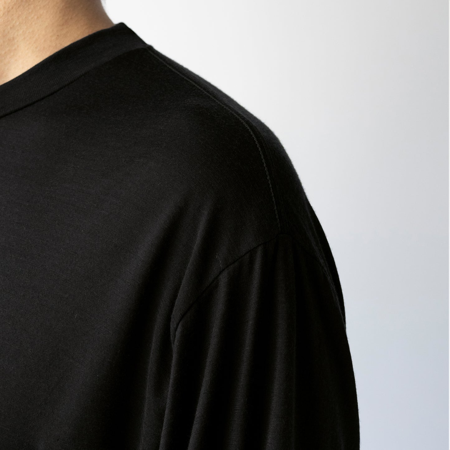 Ameriyas メリノウール100% クルーネック長袖Tシャツ 全2色