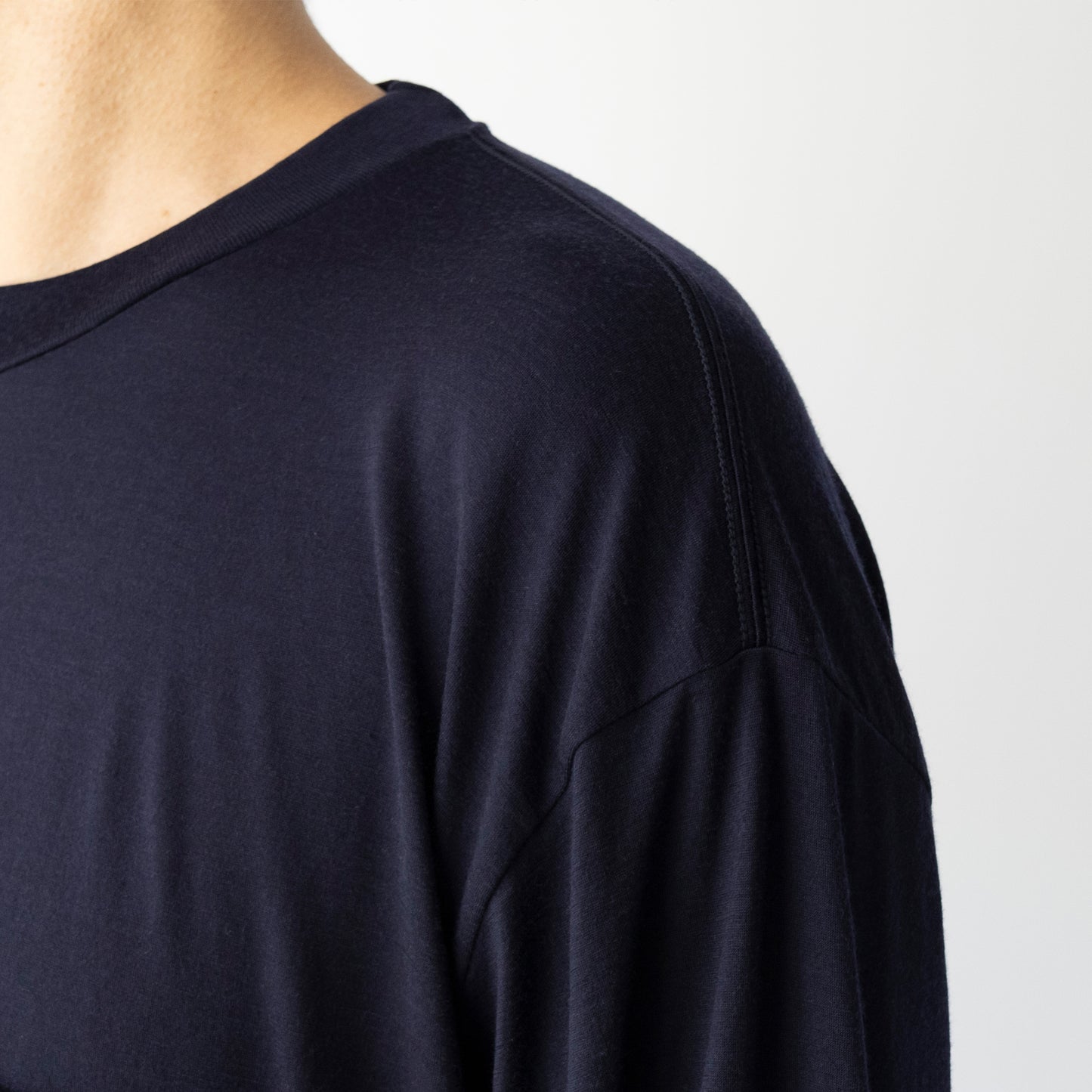 Ameriyas メリノウール100% クルーネック長袖Tシャツ 全2色