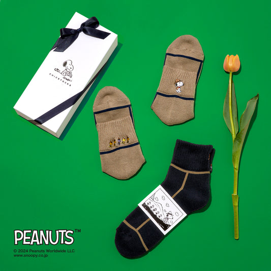 SNOOPY×CHICSTOCKS  2足ギフトボックス   全8種類