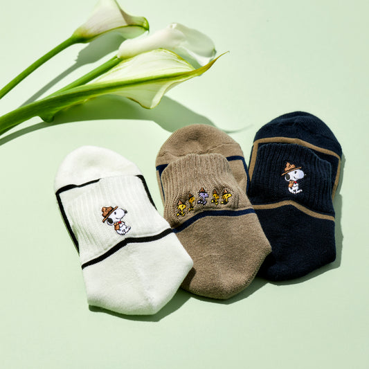 SNOOPY×CHICSTOCKS ビーグル・スカウト 全3色