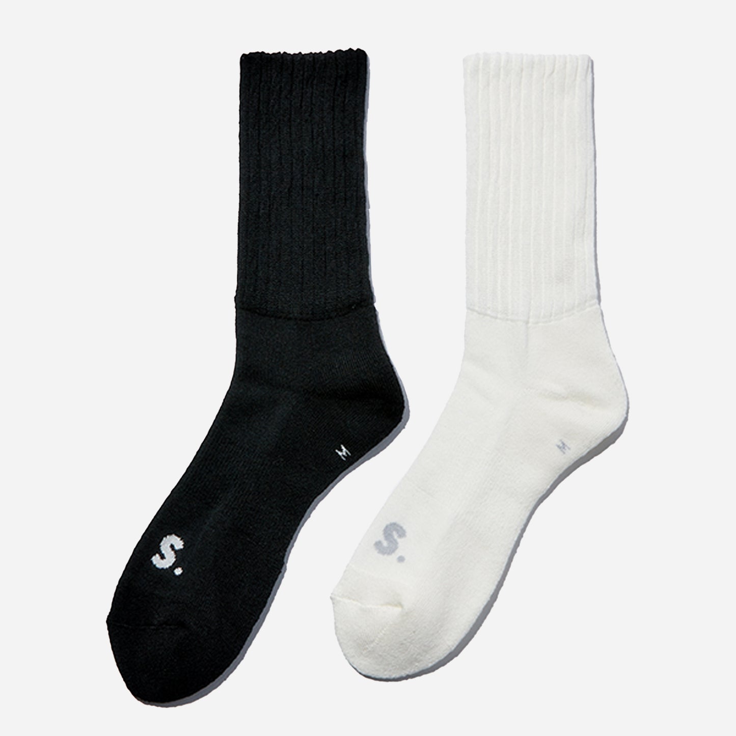 SOPHNET.×CHICSTOCKS ミドルリブソックス 全2色