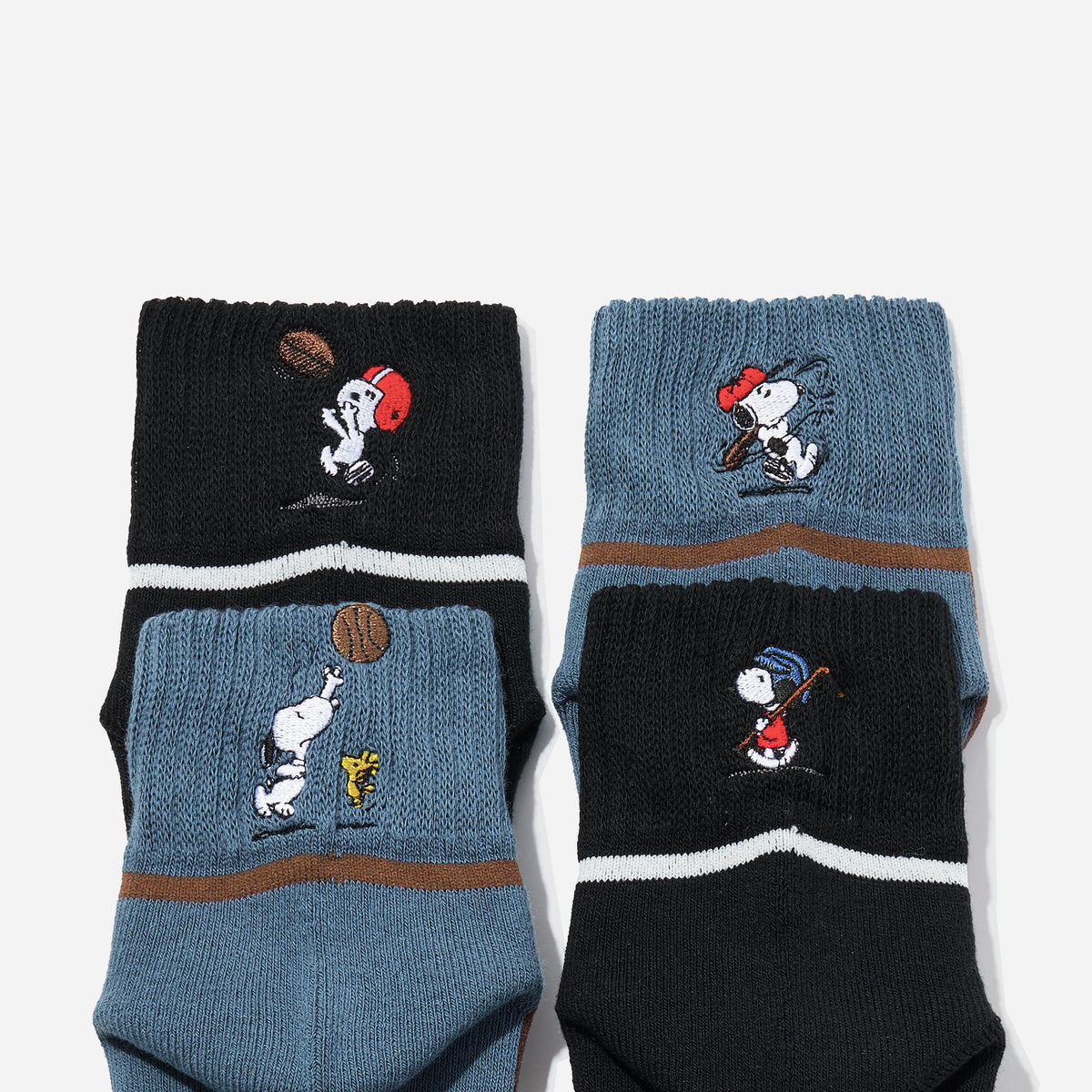 SNOOPY×CHICSTOCKS  スポーツアンクル  全2色
