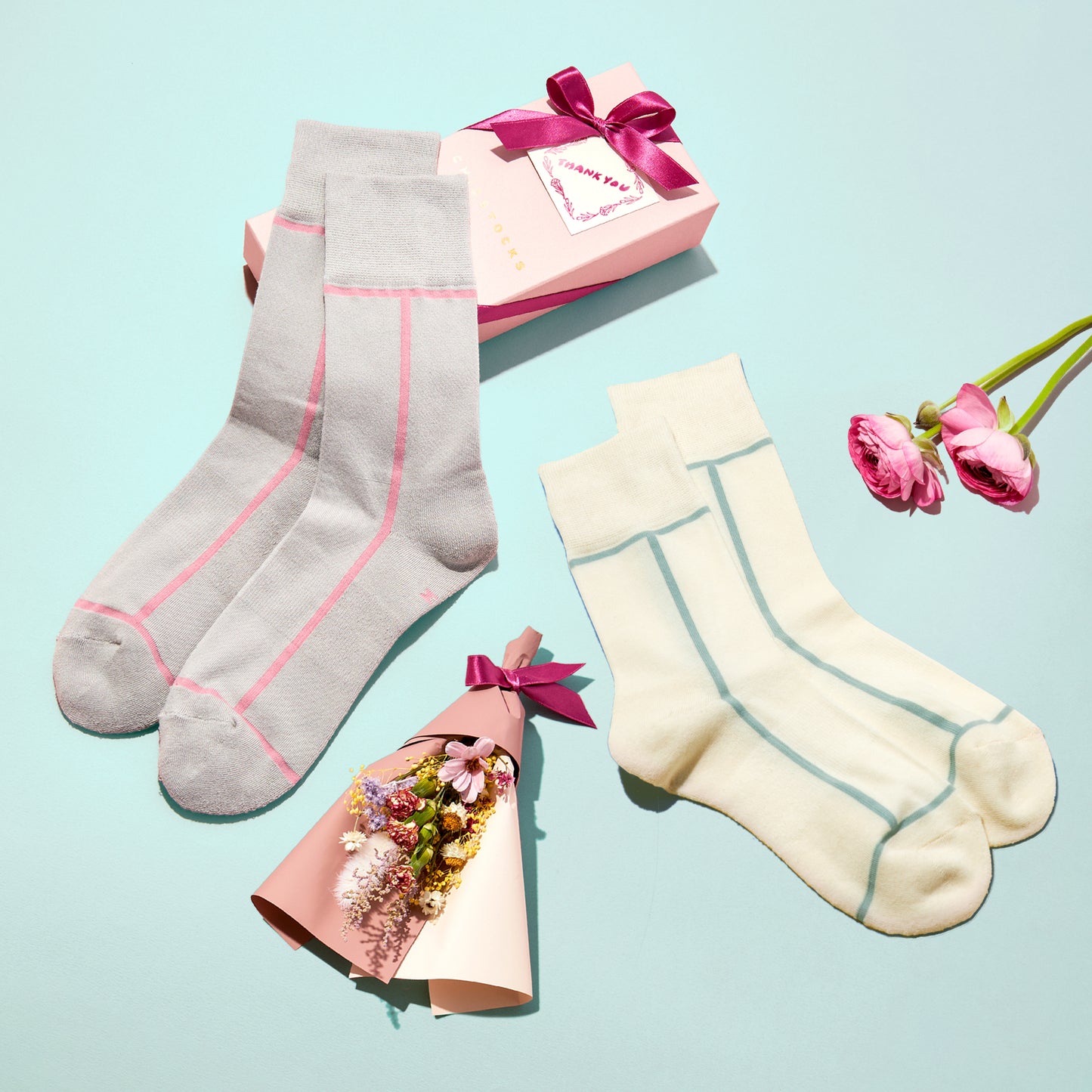 【母の日】  2足+ブーケ ギフトボックス  全8色 / 22-24cm･24-26cm