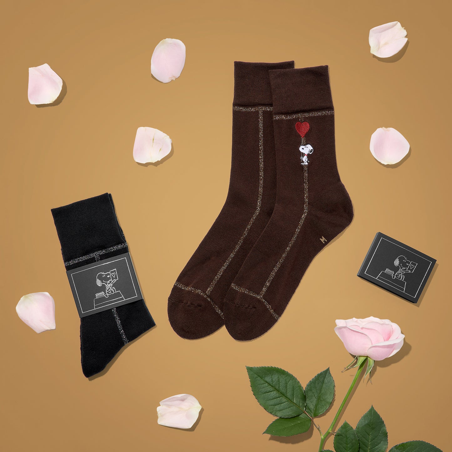 SNOOPY×CHICSTOCKS  ラメライン ハートバルーン  全2色